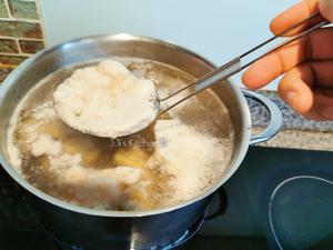 低脂版茄汁鸡翅，煮鸡翅送紫菜鱼丸汤😄的做法 步骤4