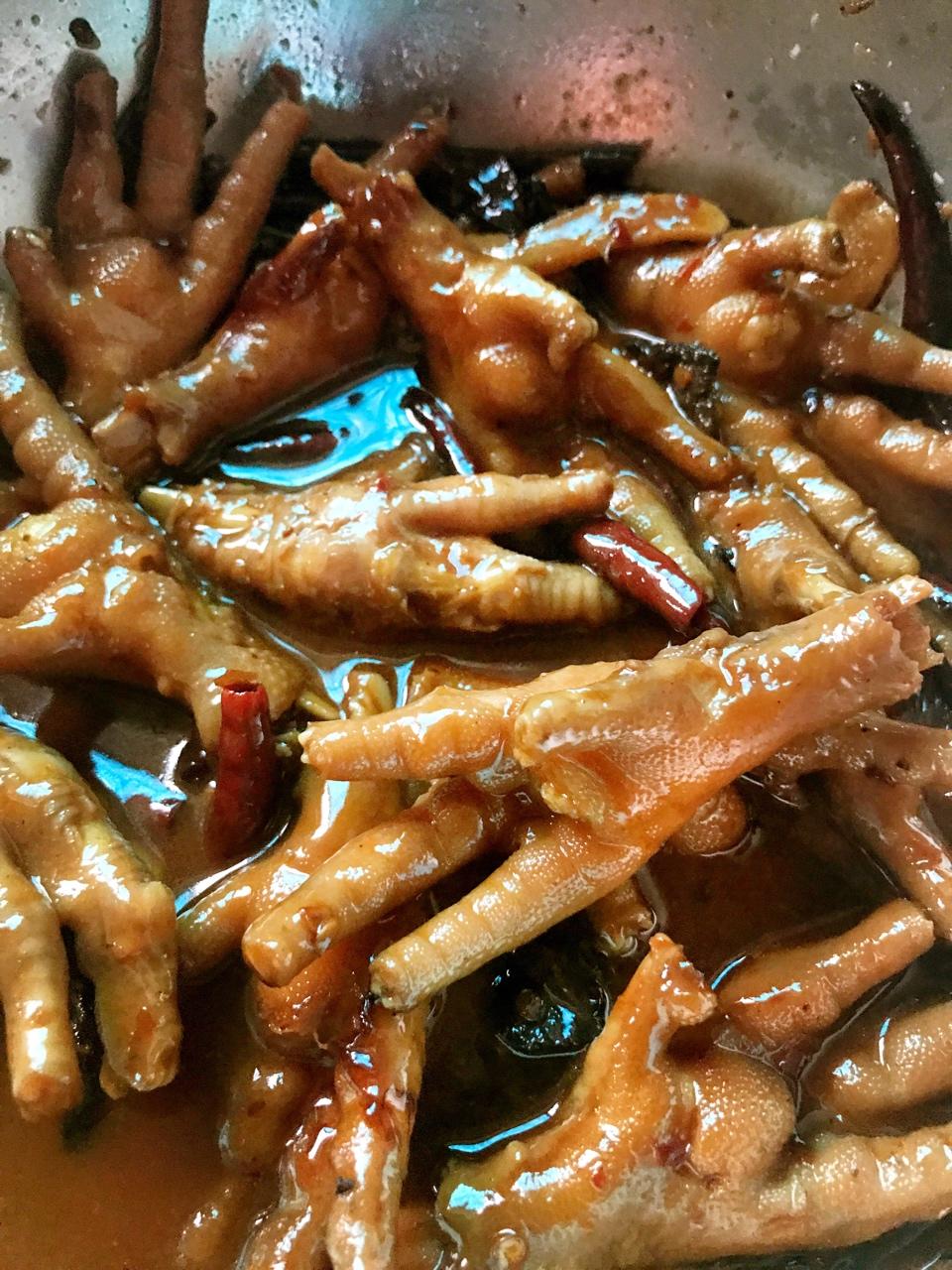 杨美丽l做的香辣卤鸡爪