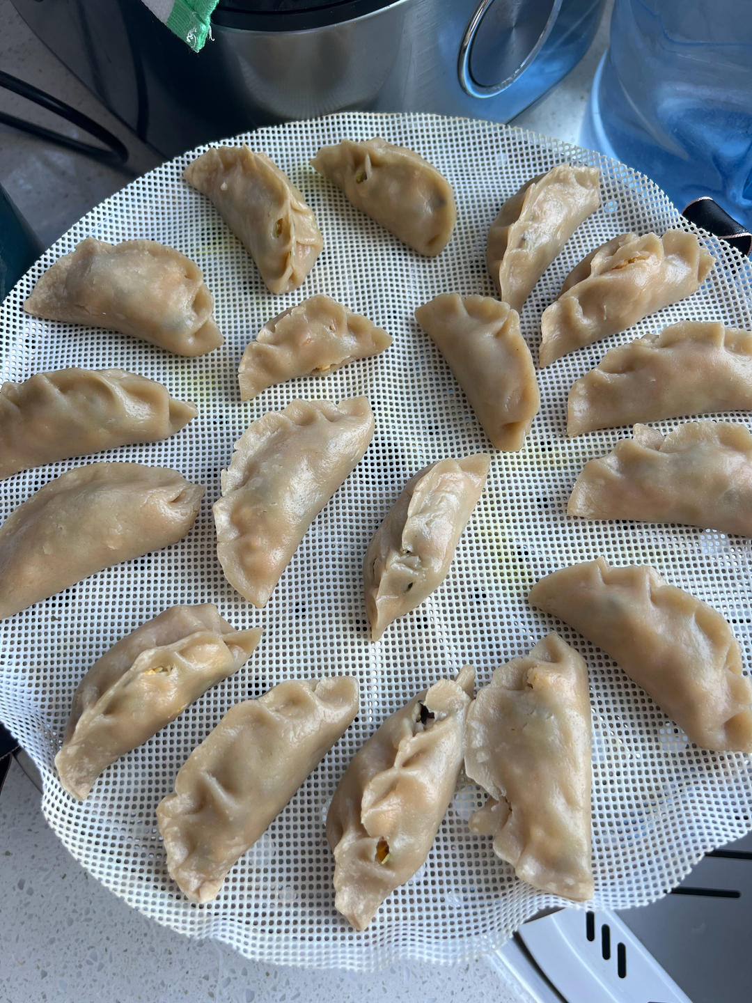 少油  少盐的莜面蒸饺