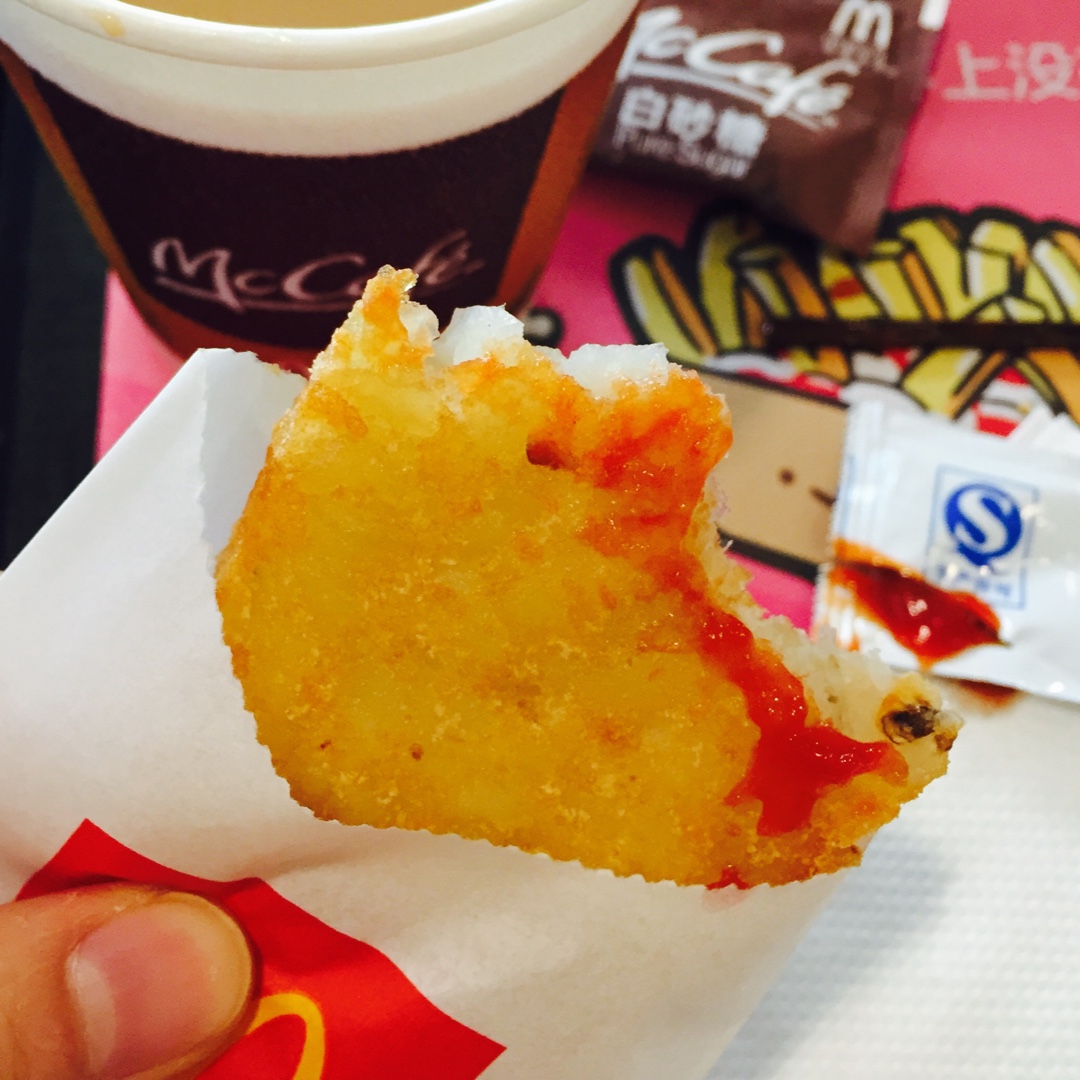 我得意地吃(˶‾᷄ ⁻̫ ‾᷅˵)