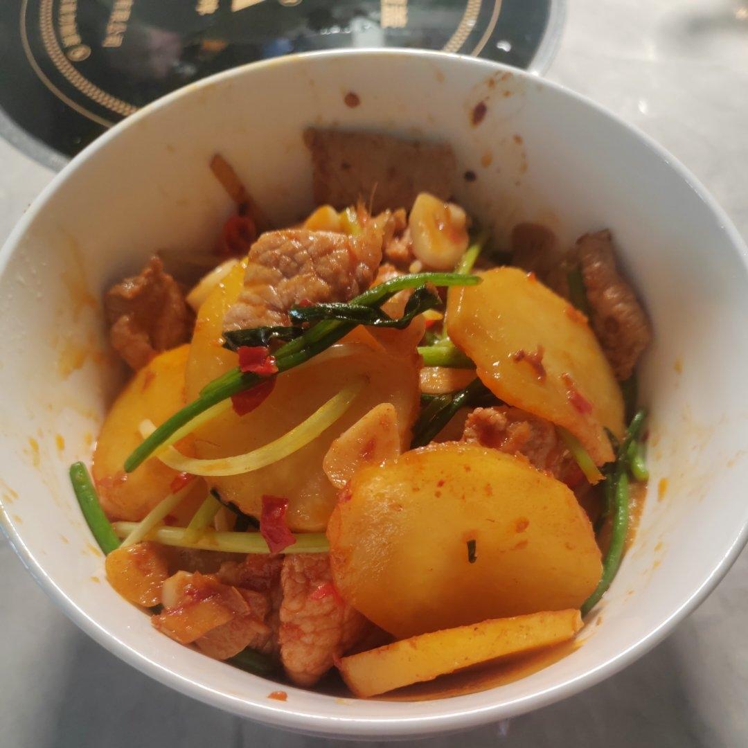 干锅土豆片