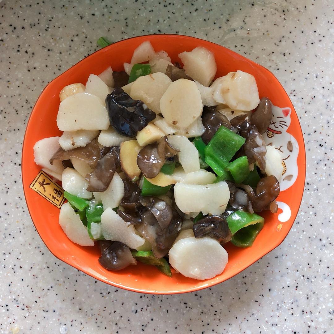 luseq做的木耳炒山药