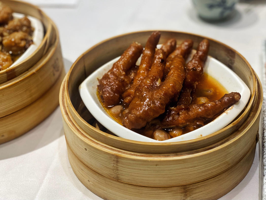 爱就是在一起。走遍世界。揽尽风景。食尽美味。感受美好。