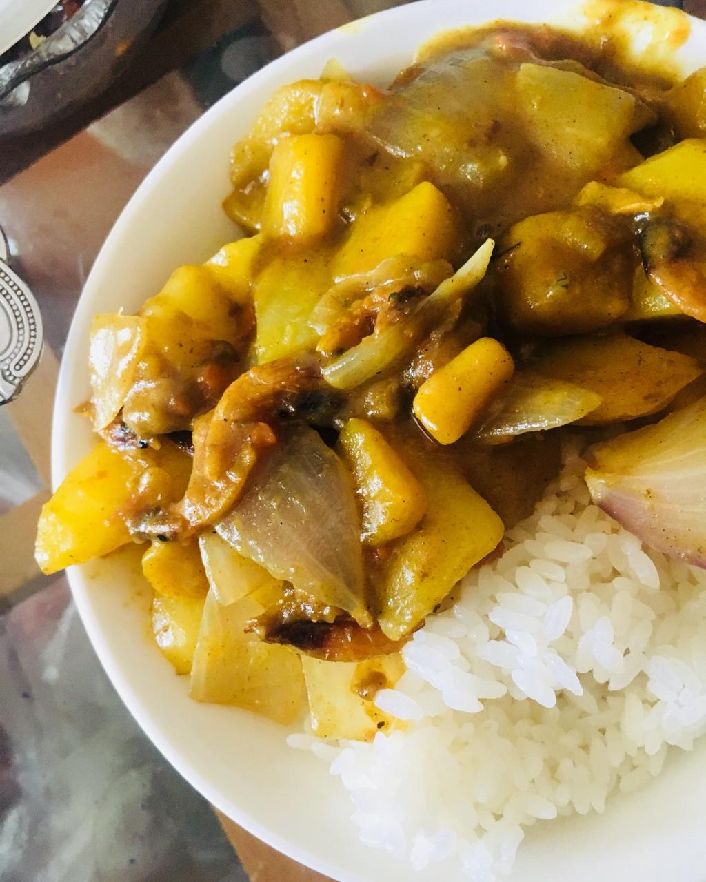 咖喱鸡肉饭（附米饭整形小方法）