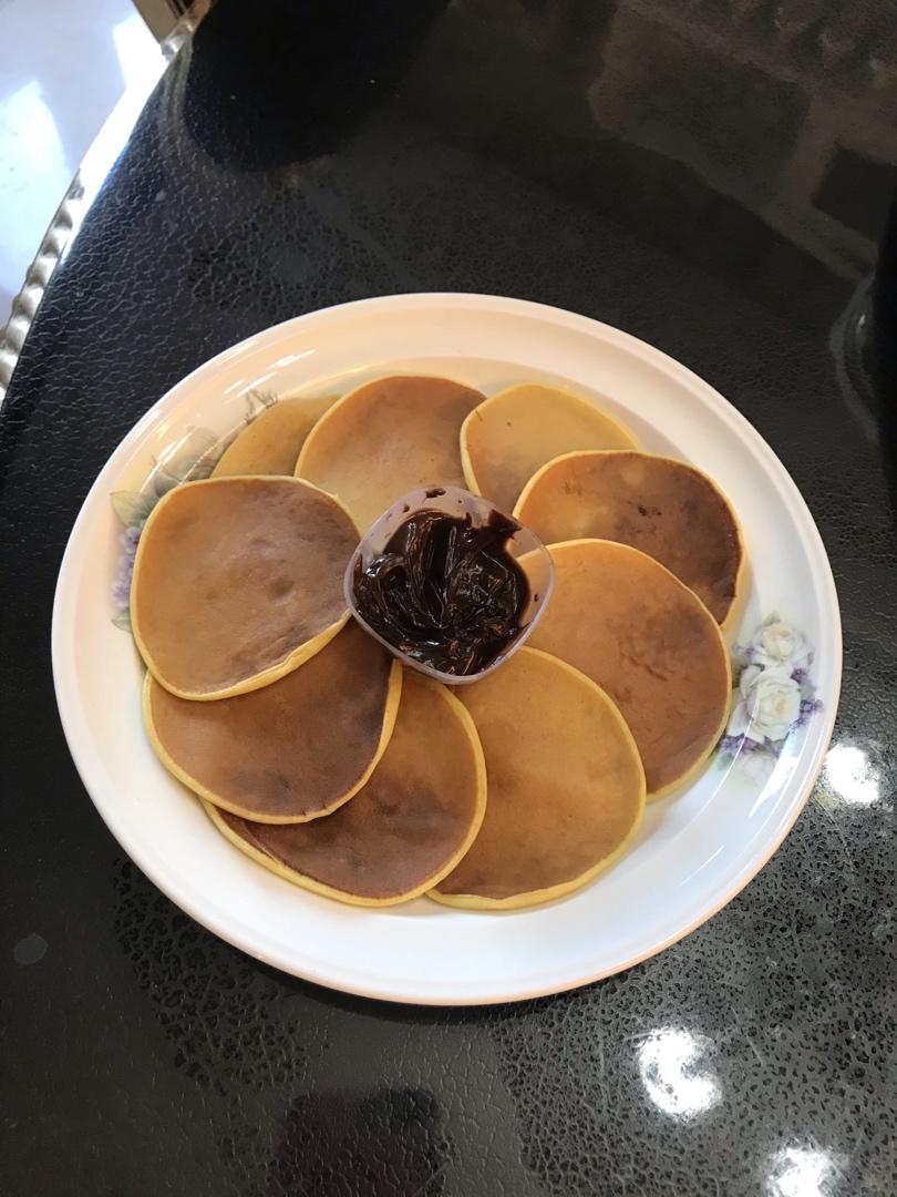 宝宝奶香香蕉松饼