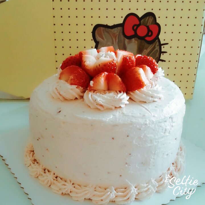 《Tinrry+》草莓奶油蛋糕（8寸配方）