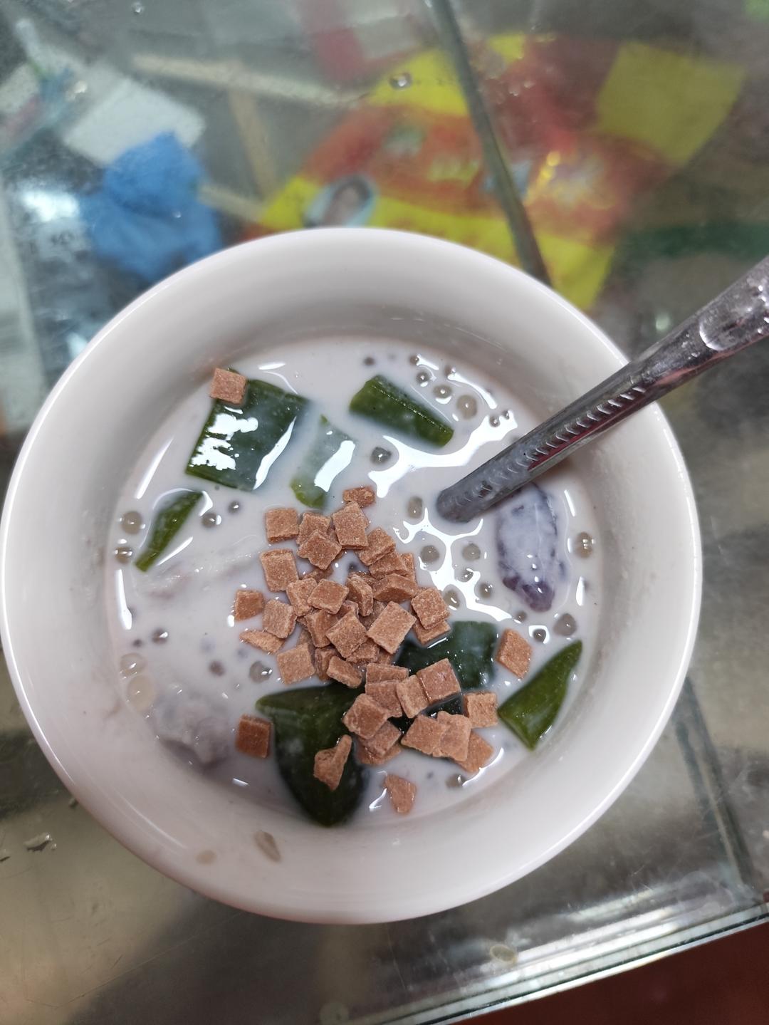 芋头椰香西米露