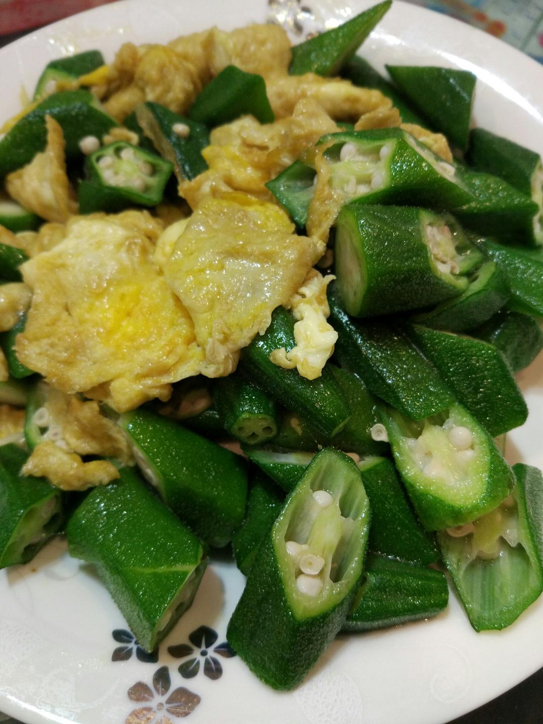 秋葵炒鸡蛋