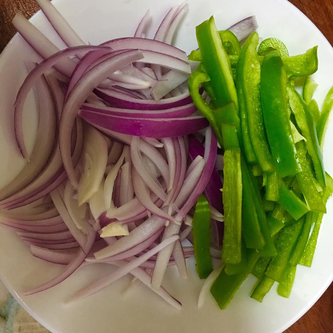 非常好吃de减脂餐～荞麦螺旋意面的做法 步骤6