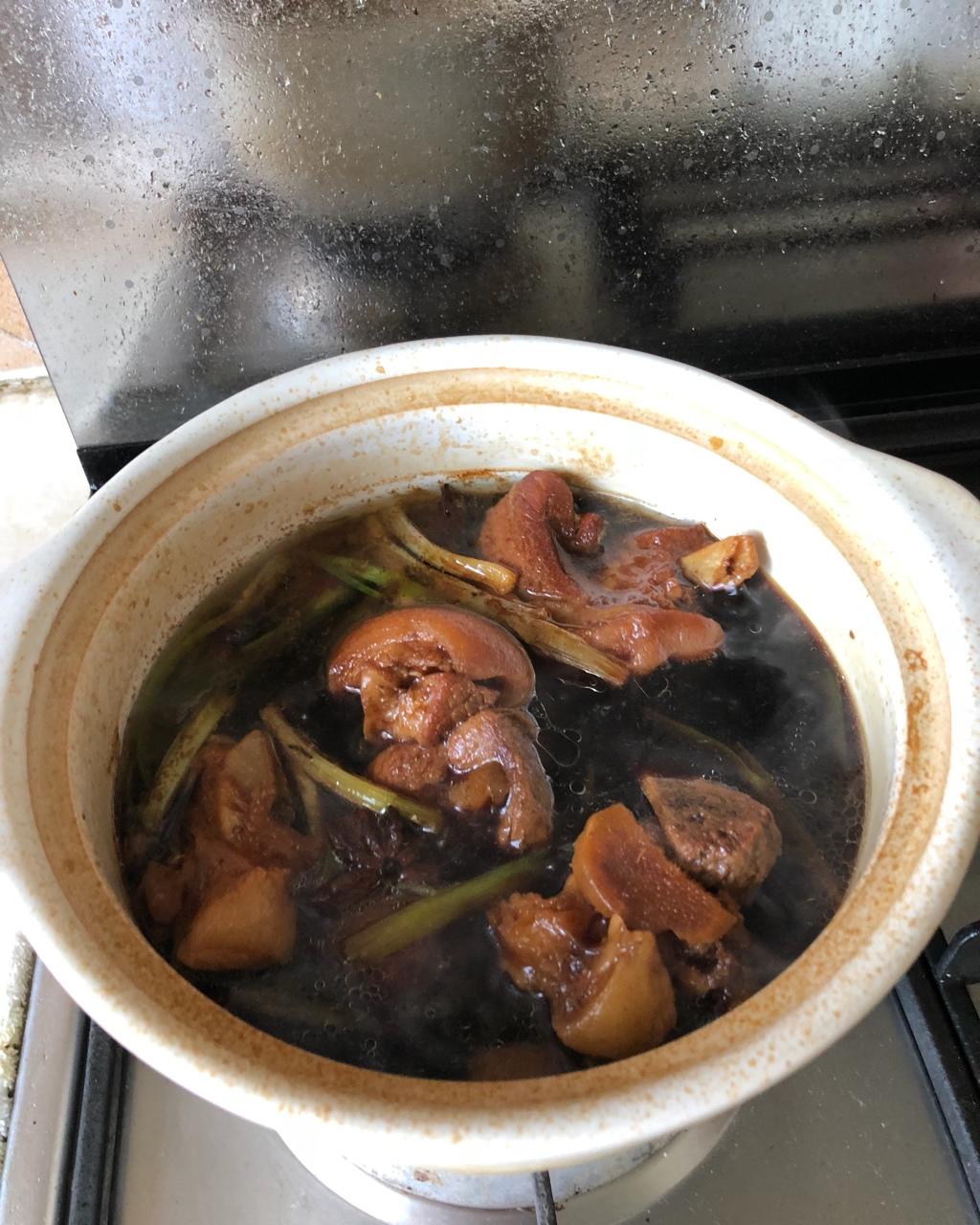卤牛肉