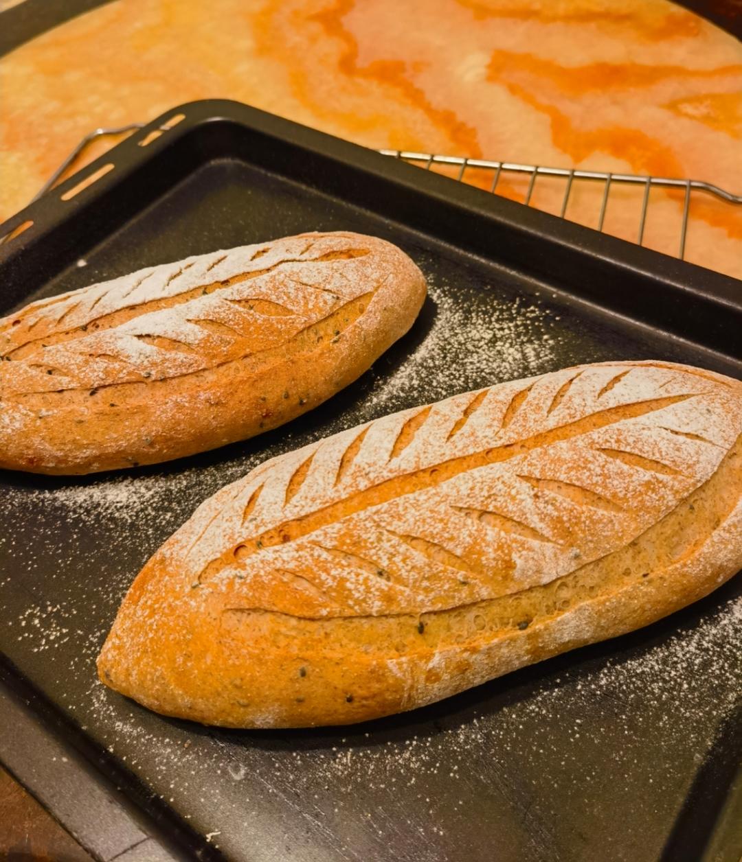 波兰种红枣核桃全麦欧包