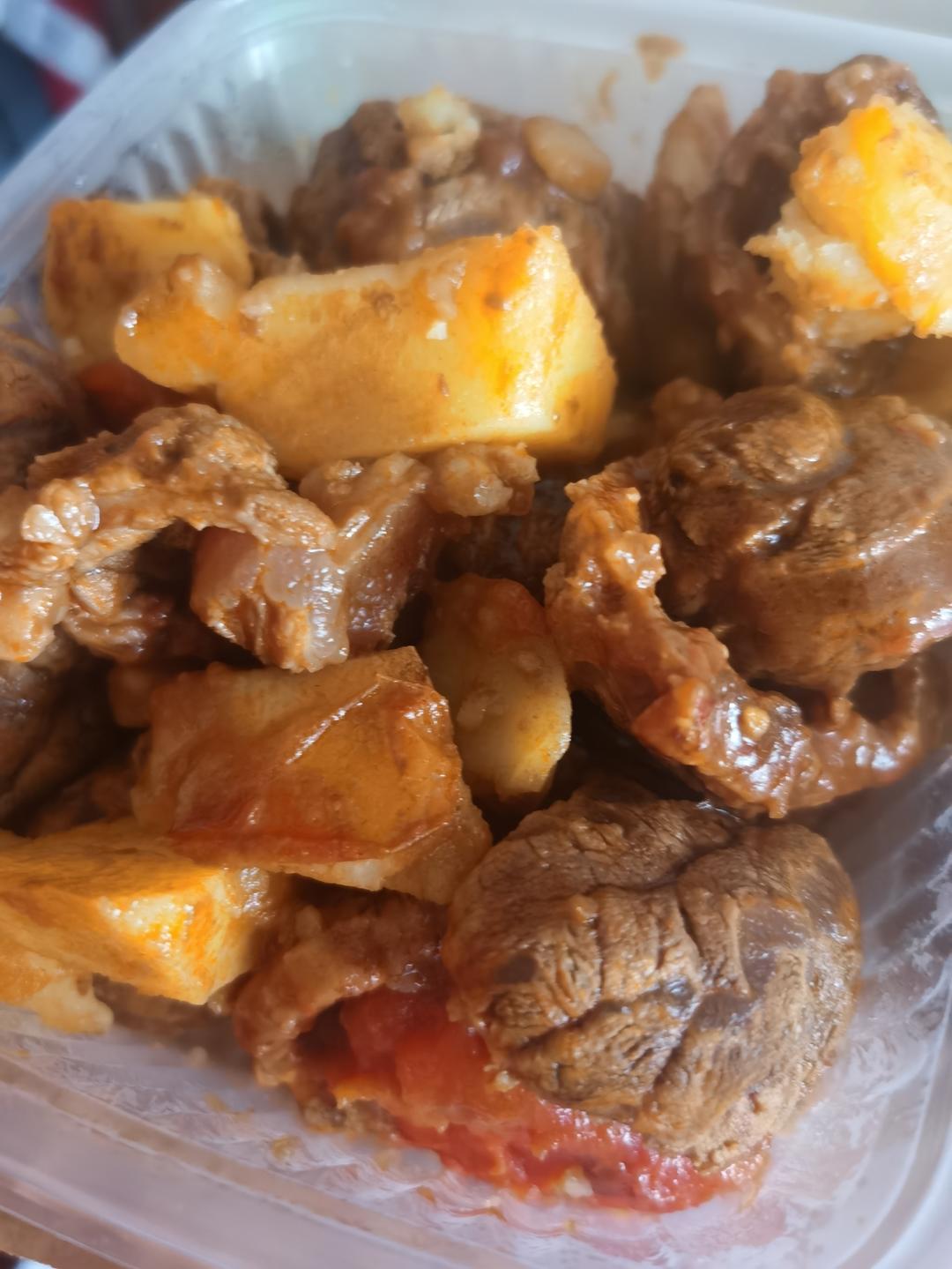 番茄土豆炖牛腩