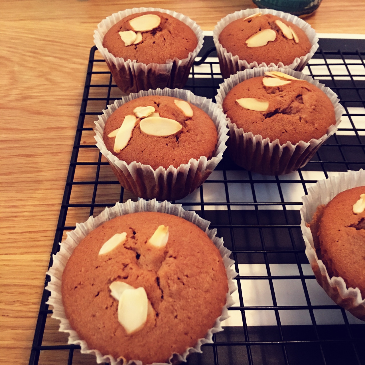 传统红丝绒杯子蛋糕（极软无泡打粉）Red velvet cupcake