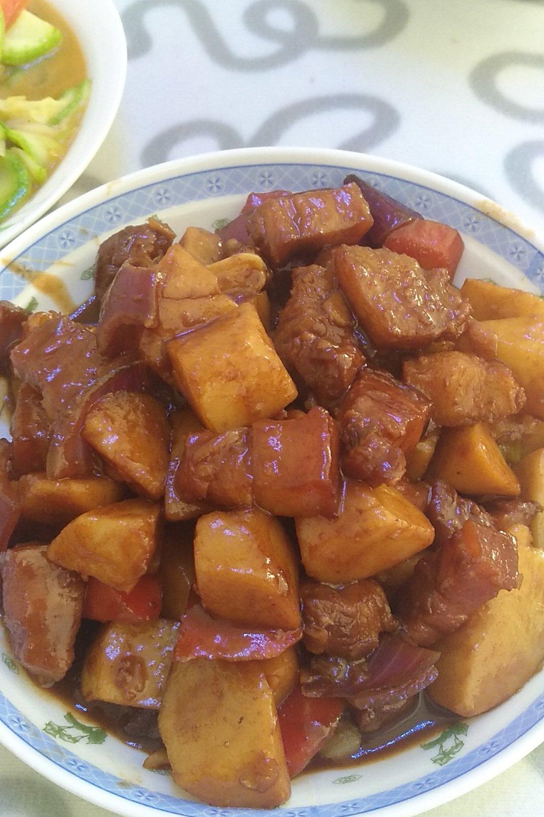 手机用户9030_9qfb做的芋头焖五花肉