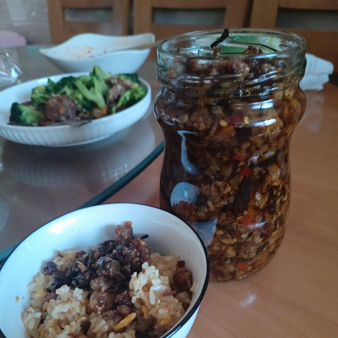 绝绝子～香菇鸡肉酱
