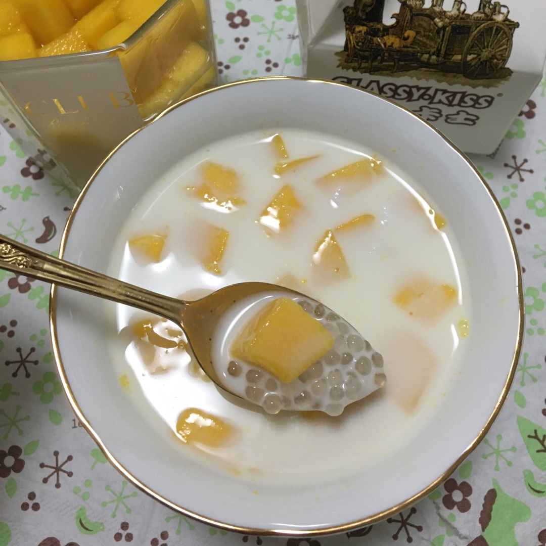 芒果椰浆西米露