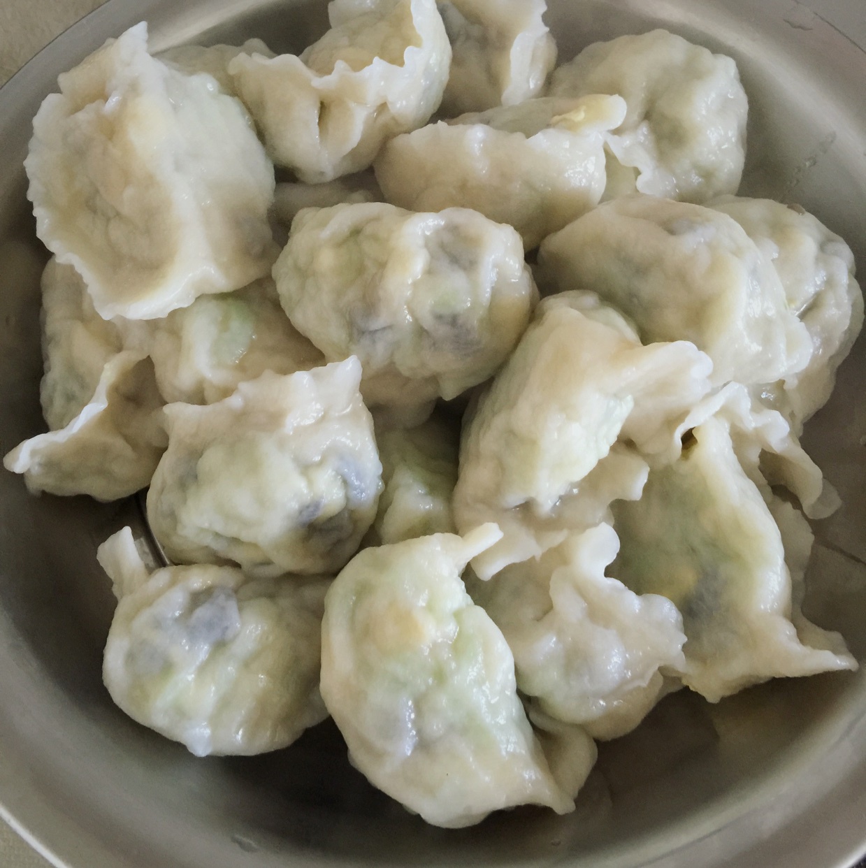 西葫芦鸡蛋虾皮饺子