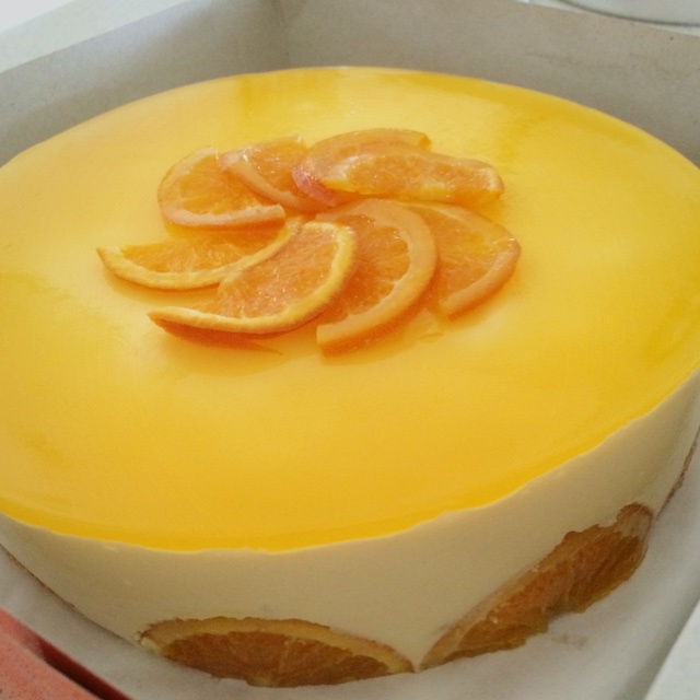 鲜橙慕斯蛋糕