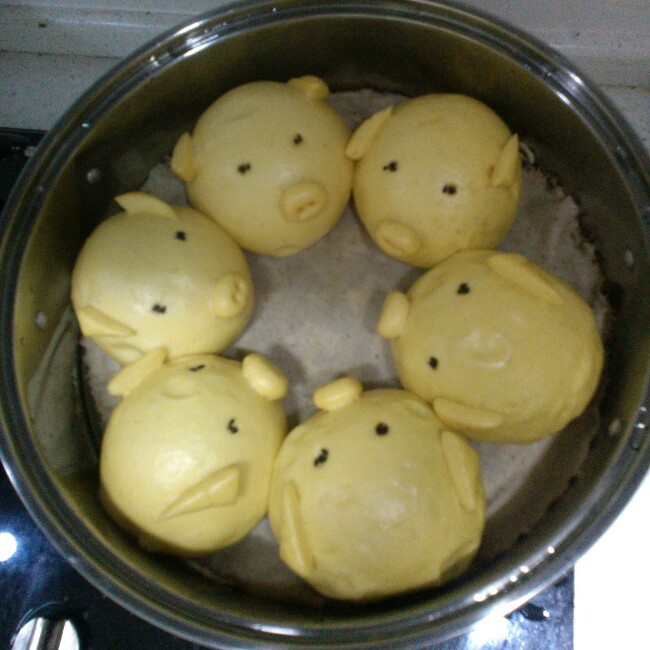可爱的小猪豆沙包