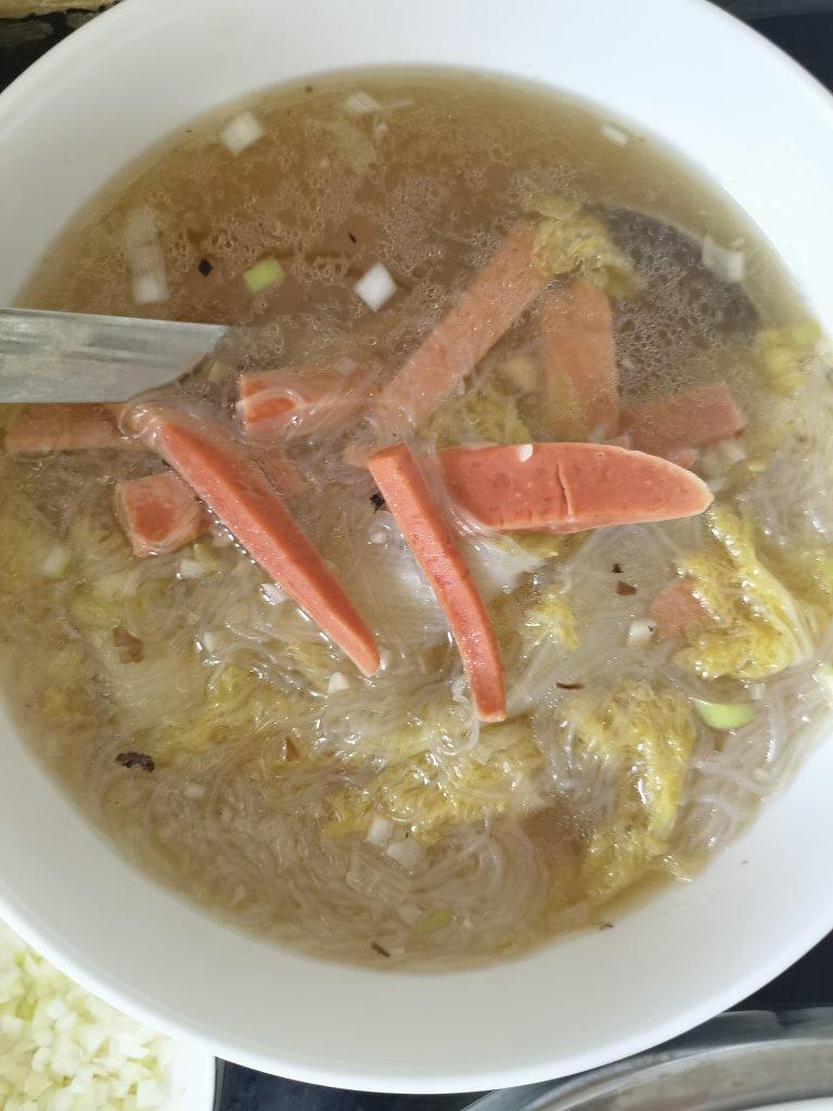 娃娃菜粉丝煲，低卡又鲜美