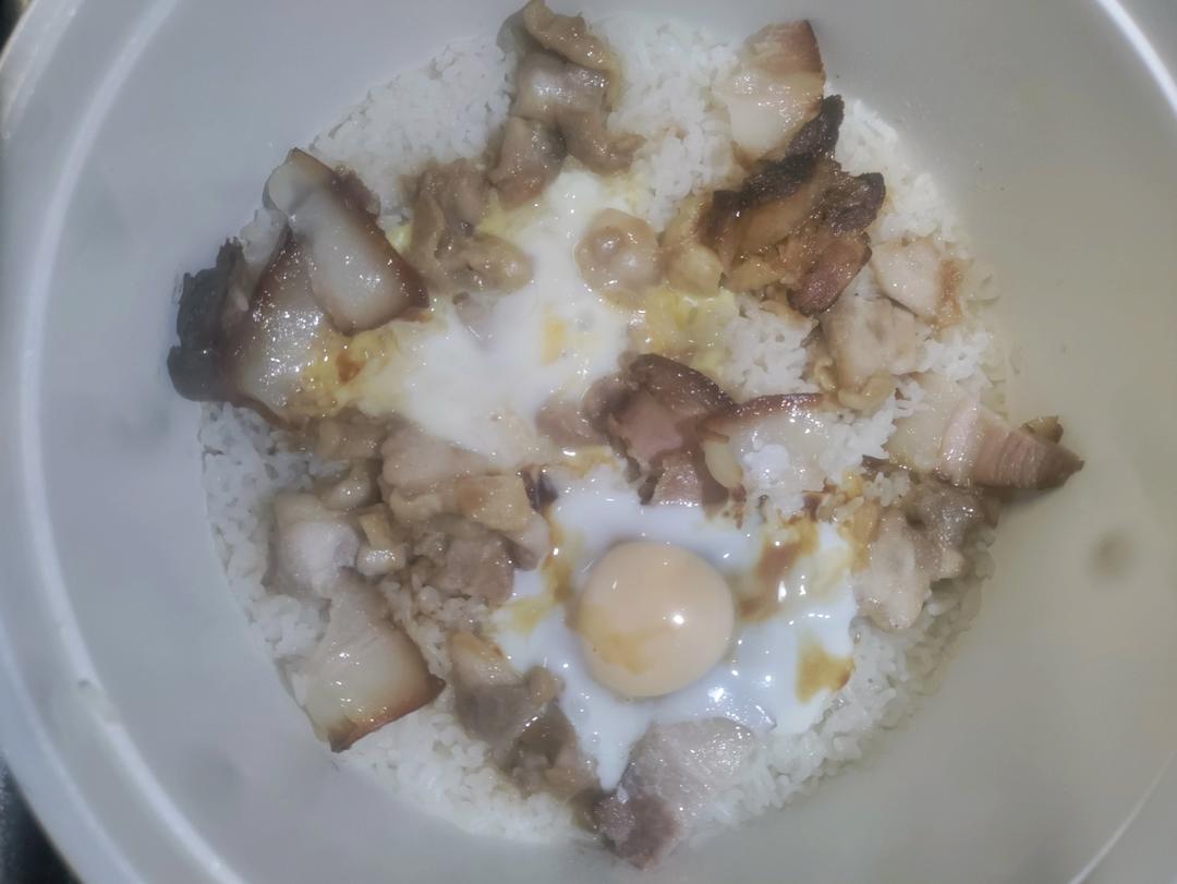 腊味煲仔饭（珐琅锅版）