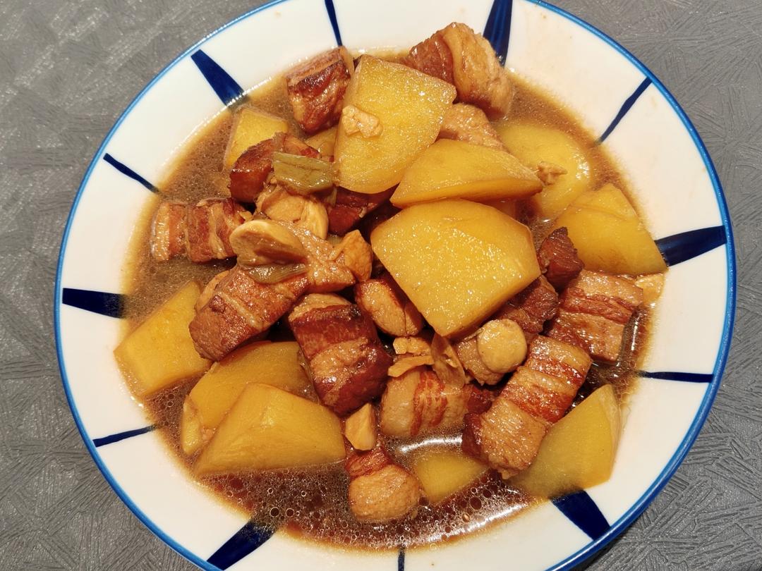 红烧肉炖土豆（丝毫不腻）