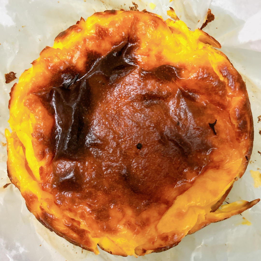 巴斯克式烤芝士蛋糕[超简单][搬运]