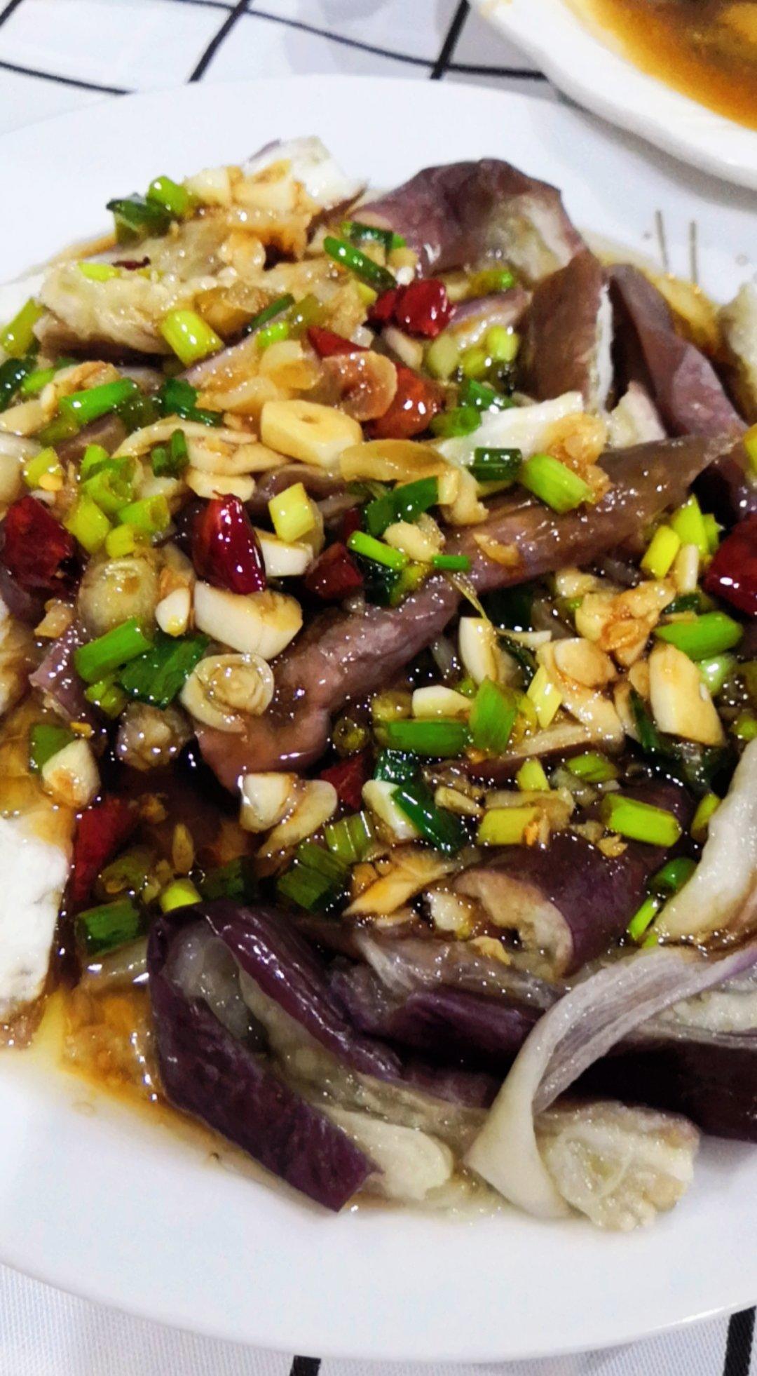 菲尔妈做的夏天必备可口菜凉拌茄子