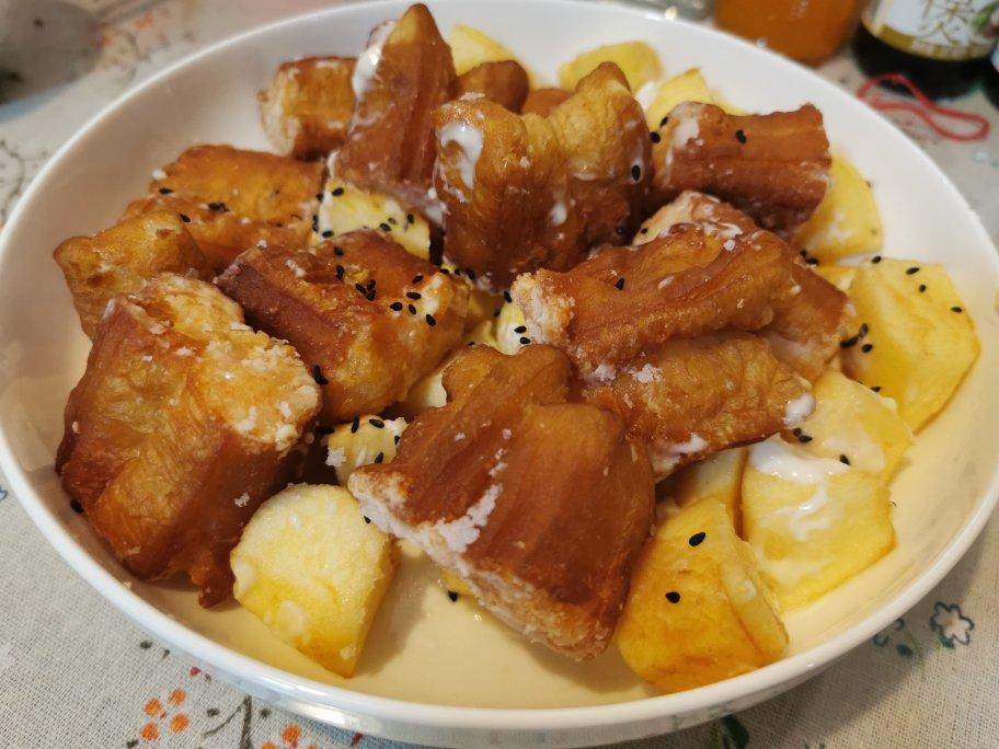 菠萝油条虾：油条跟虾绝妙组合，广东人真会吃！