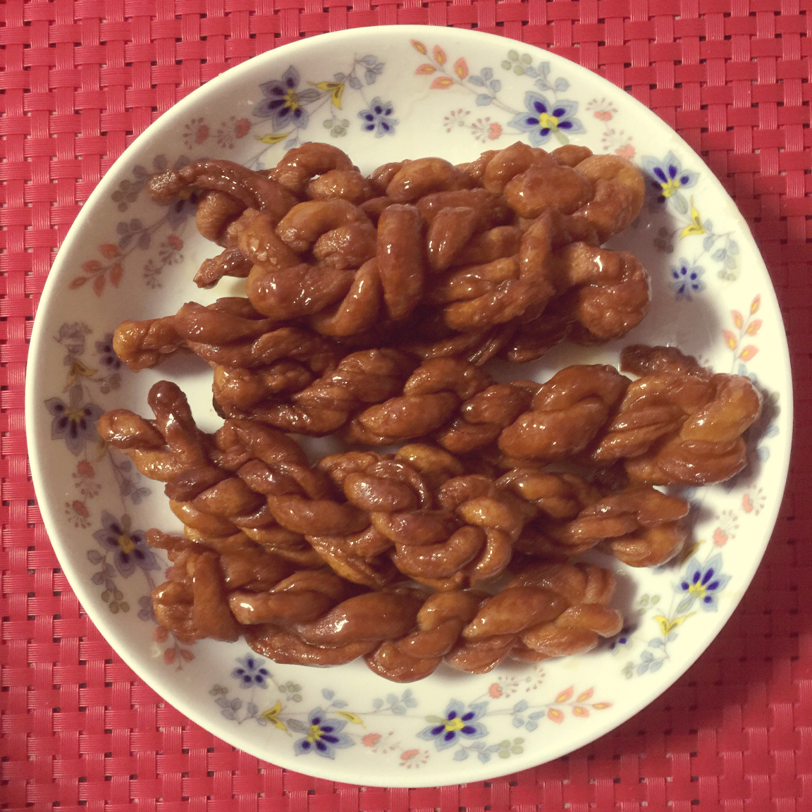 鸡蛋小麻花