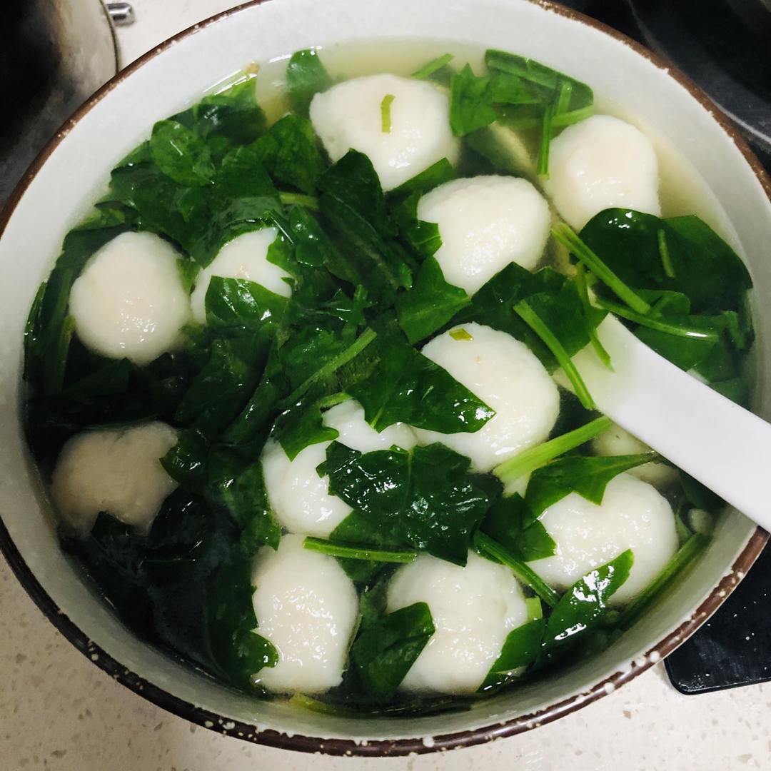 菠菜鱼丸汤