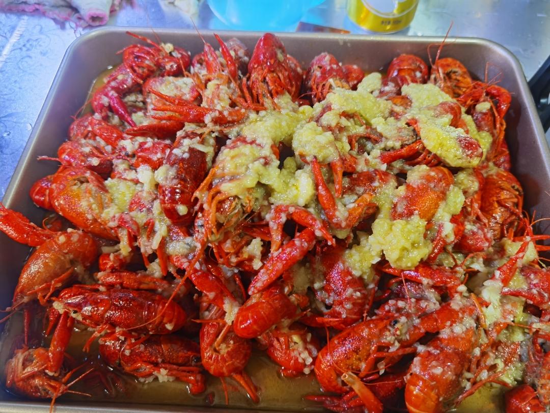 最正宗蒜泥龙虾配方（完美还原龙虾店正宗口味）