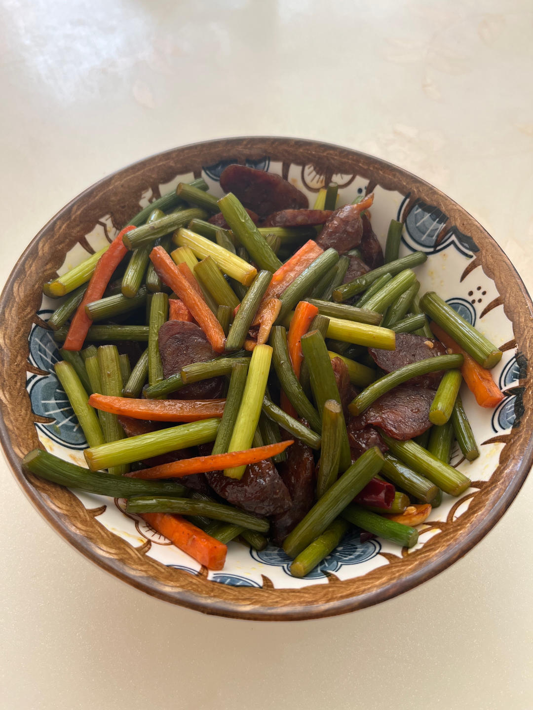腊肠炒蒜苔