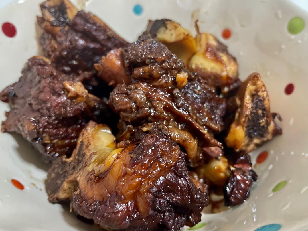 方便用料少的家常炖牛排骨