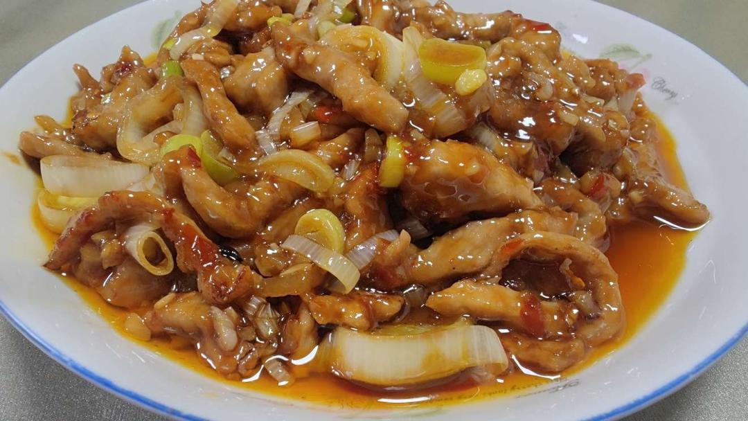 资格的鱼香肉丝的做法