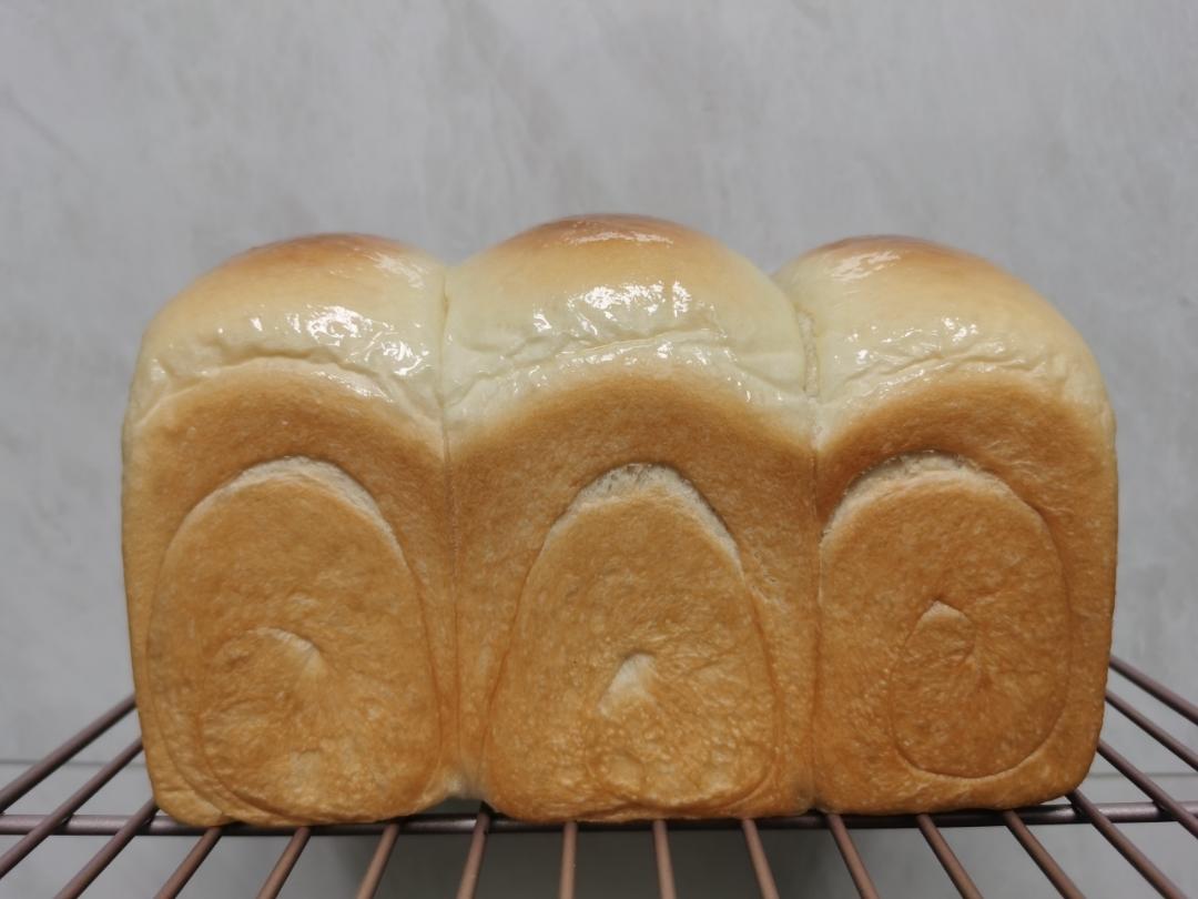 拉丝！柔软！绵密！这款100%好评的生吐司，你吃过吗？