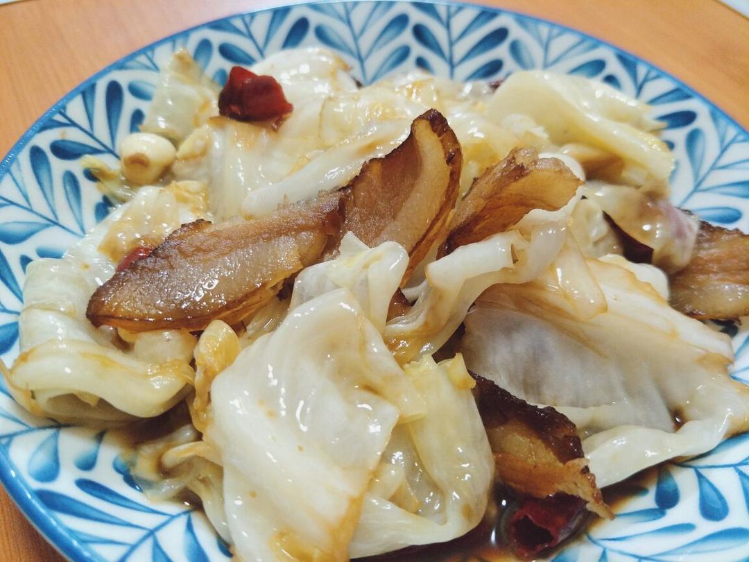 烟熏肉手撕包菜