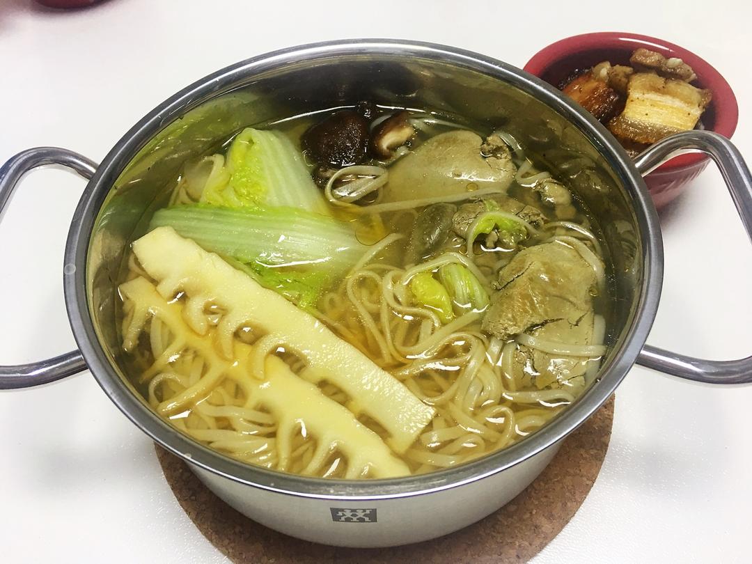 鸡蛋汤面