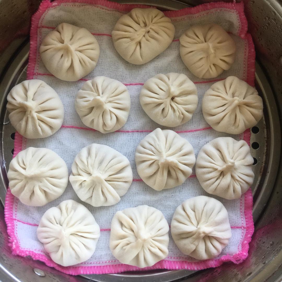 开封传统灌汤小笼包～汤汁饱满，不放皮冻更健康
