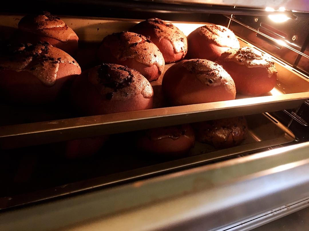 雷神巧克力软欧包