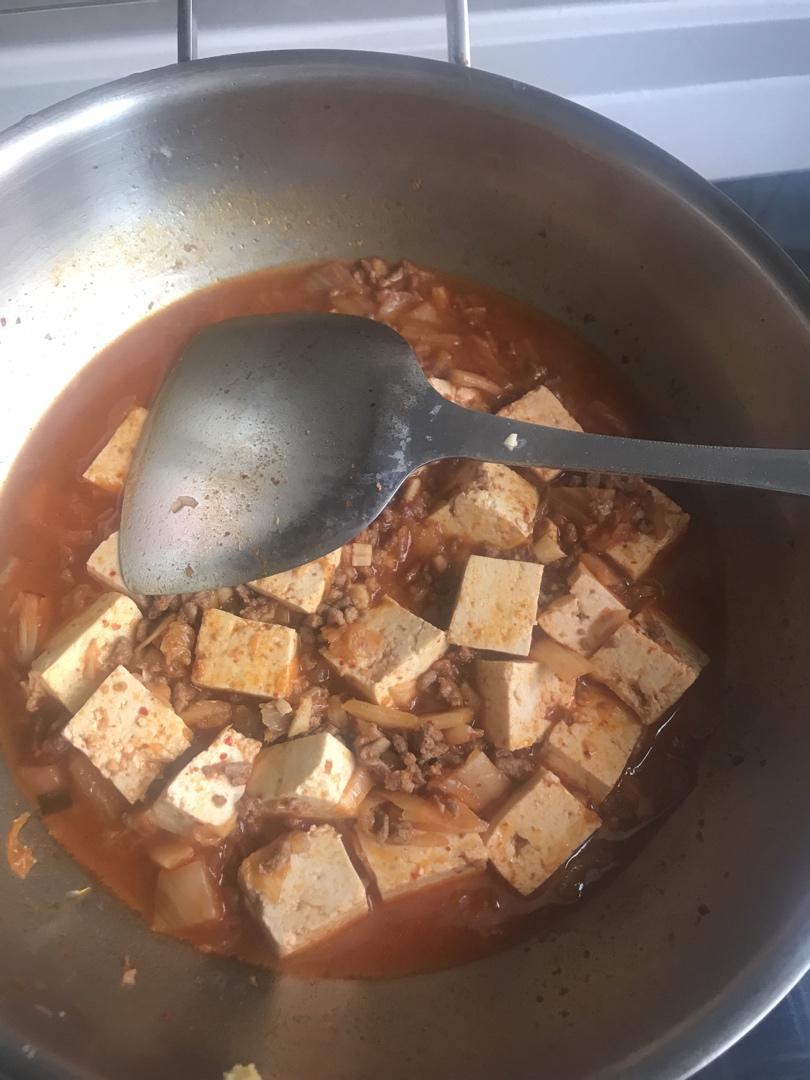 泡菜肉末豆腐