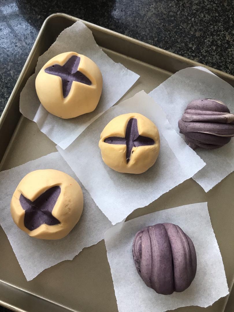 黑米粉刀切馒头