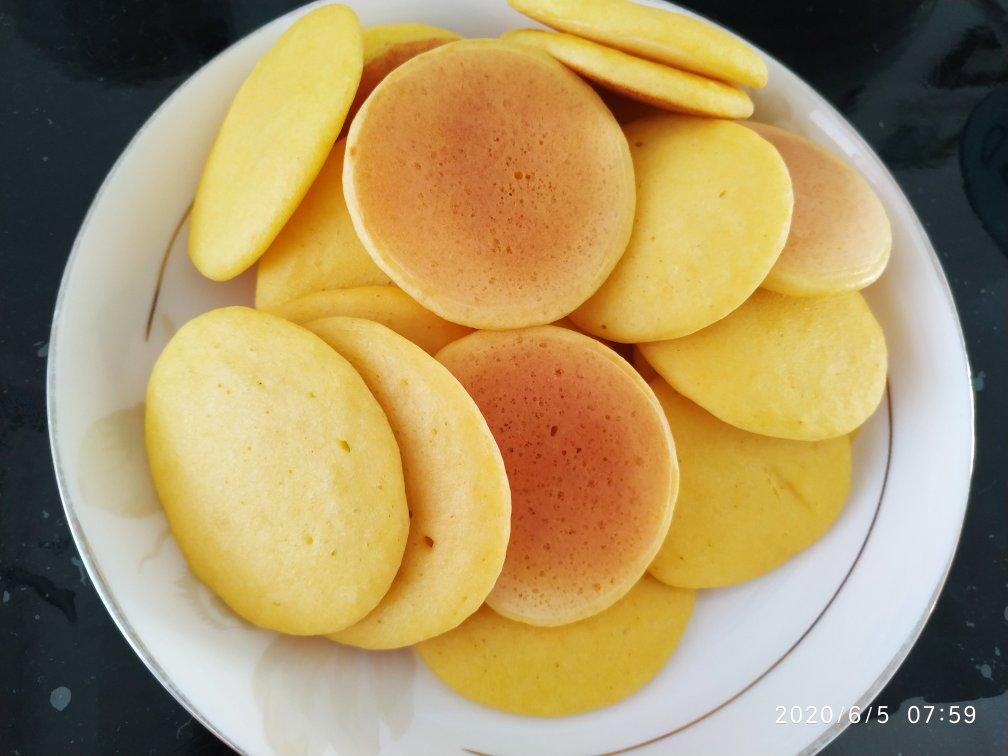 松软有嚼劲的玉米面饼