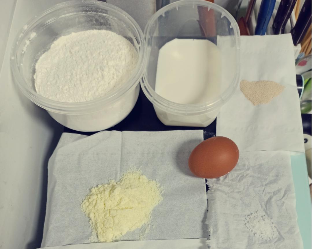 纯奶手撕吐司的做法 步骤1