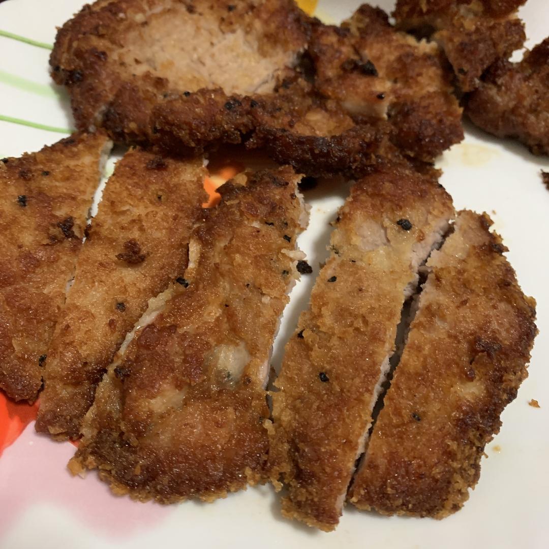 郭俊不吃猪肉做的猪排
