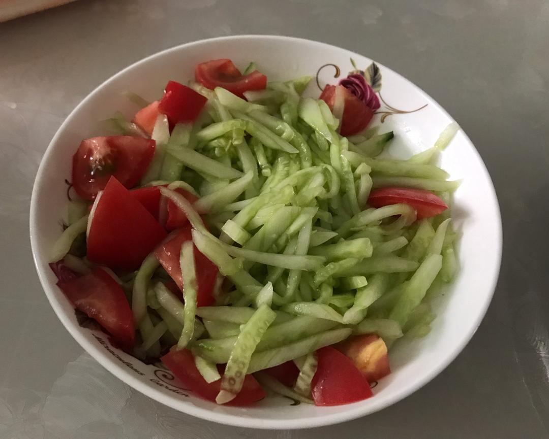 减肥菜-凉拌番茄和黄瓜