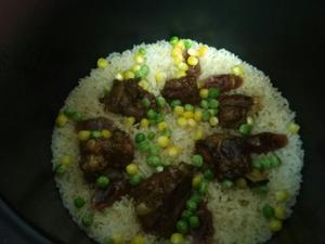 电饭锅 排骨腊肠焖饭的做法 步骤7
