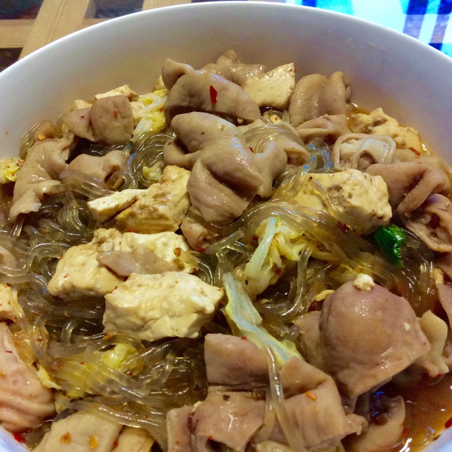 肥肠豆腐煲