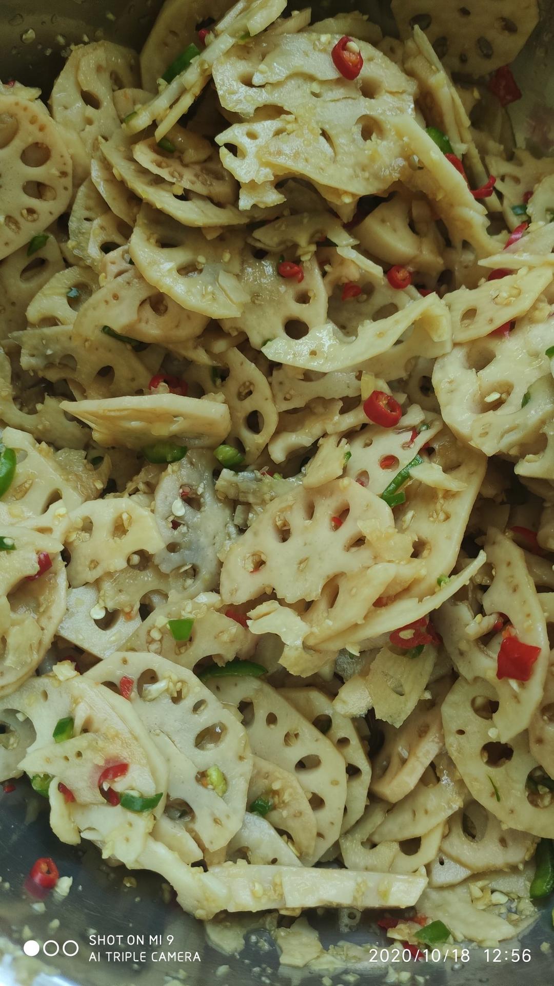 做法特别简单的爽口凉拌藕片