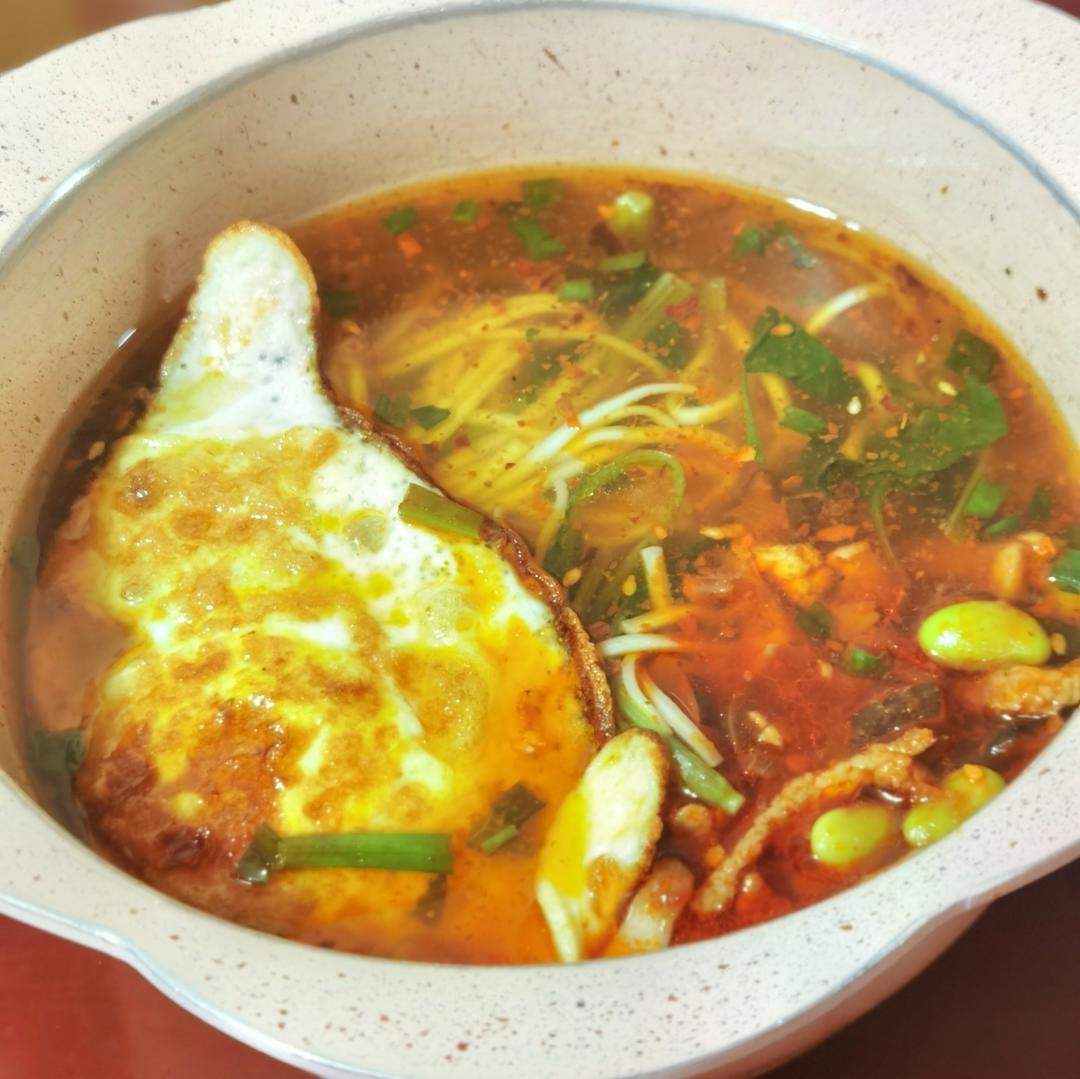酸汤面